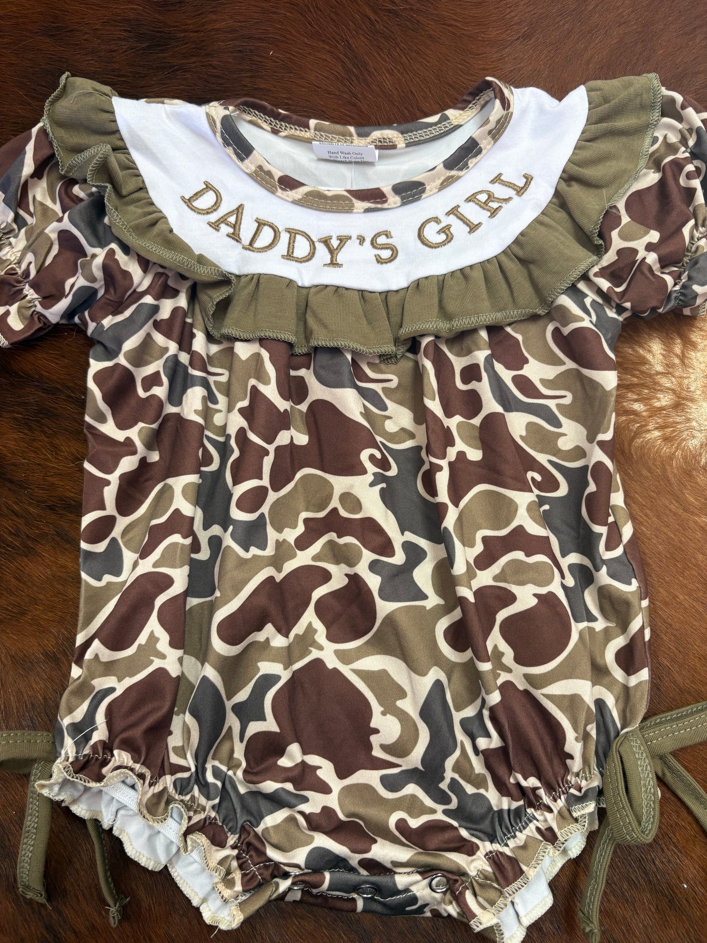 Daddy’s Girl Camo Bubble