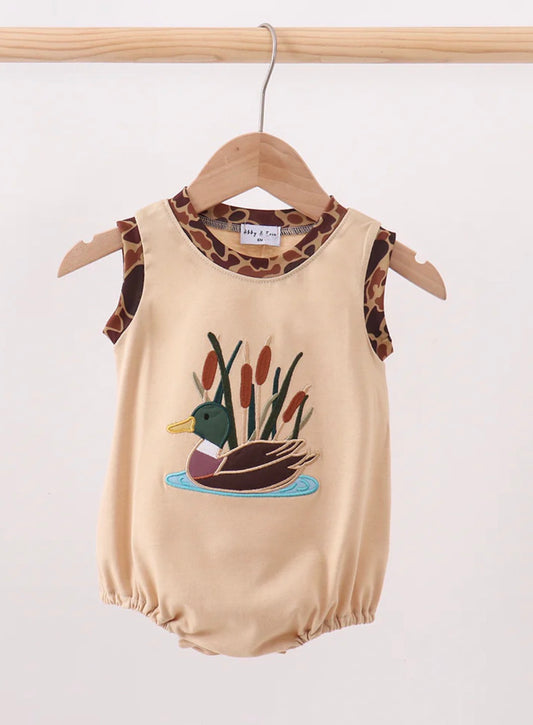 Duck embroidered boy bubble
