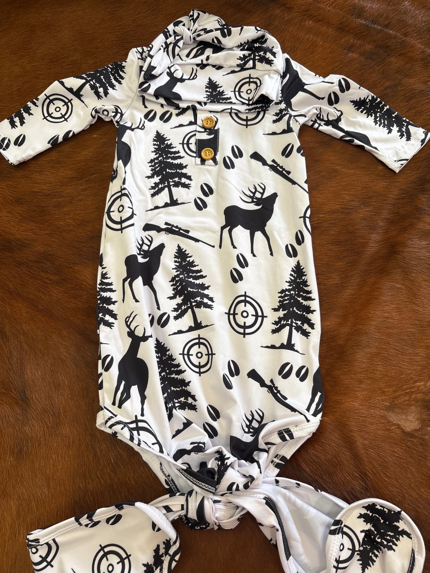 Forest hunt newborn knotted gown