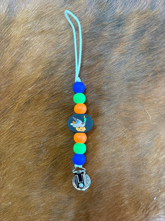 Duck paci clip