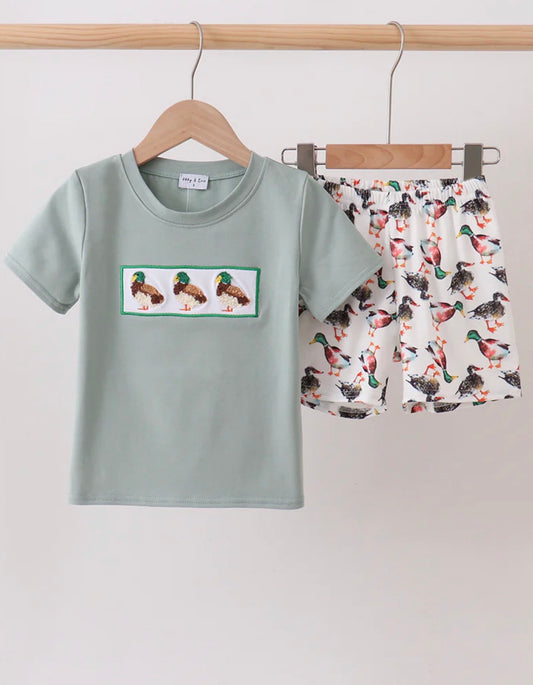 Boy duck short set