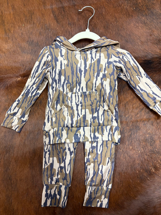 Bottomland camo sweatpant & hoodie set